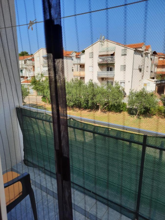 Apartmani Gracela Vodice Bilik gambar