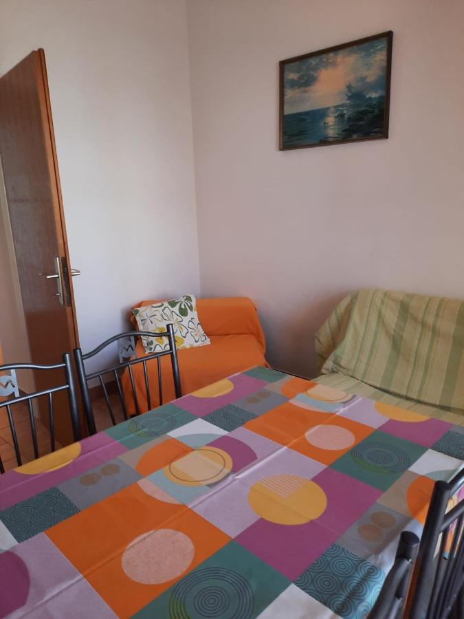 Apartmani Gracela Vodice Bilik gambar